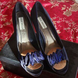 B'ful blue satin Steve Madden w/bling ruffles on open toes